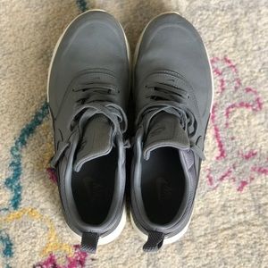 COPY - Nike air max thea